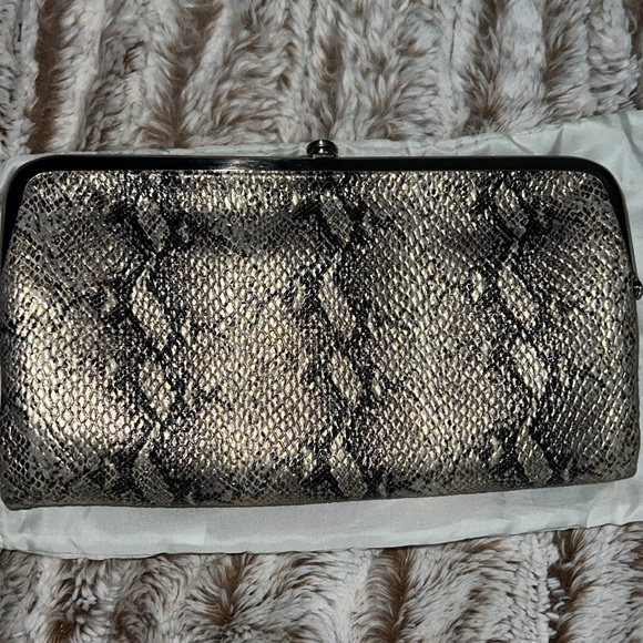 HOBO Lauren Clutch wallet snakeskin - Picture 2 of 7